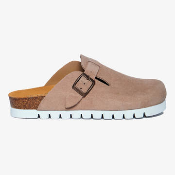 Gray suede clog shoe with a buckle-up closure, adjustable strap, a flat cork insole and 15 mm heel height EVA outsole on a white background. Handmade in Spain